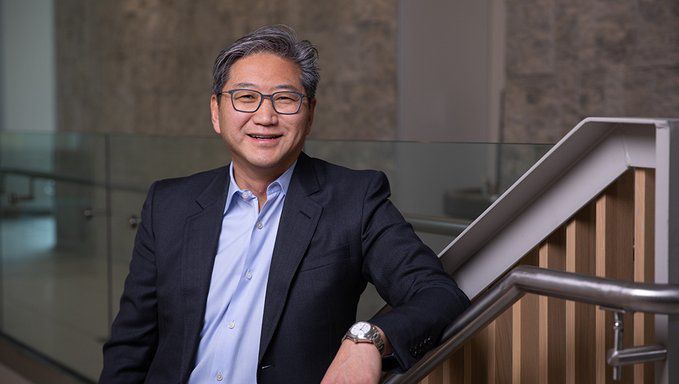 Dr. Yoo